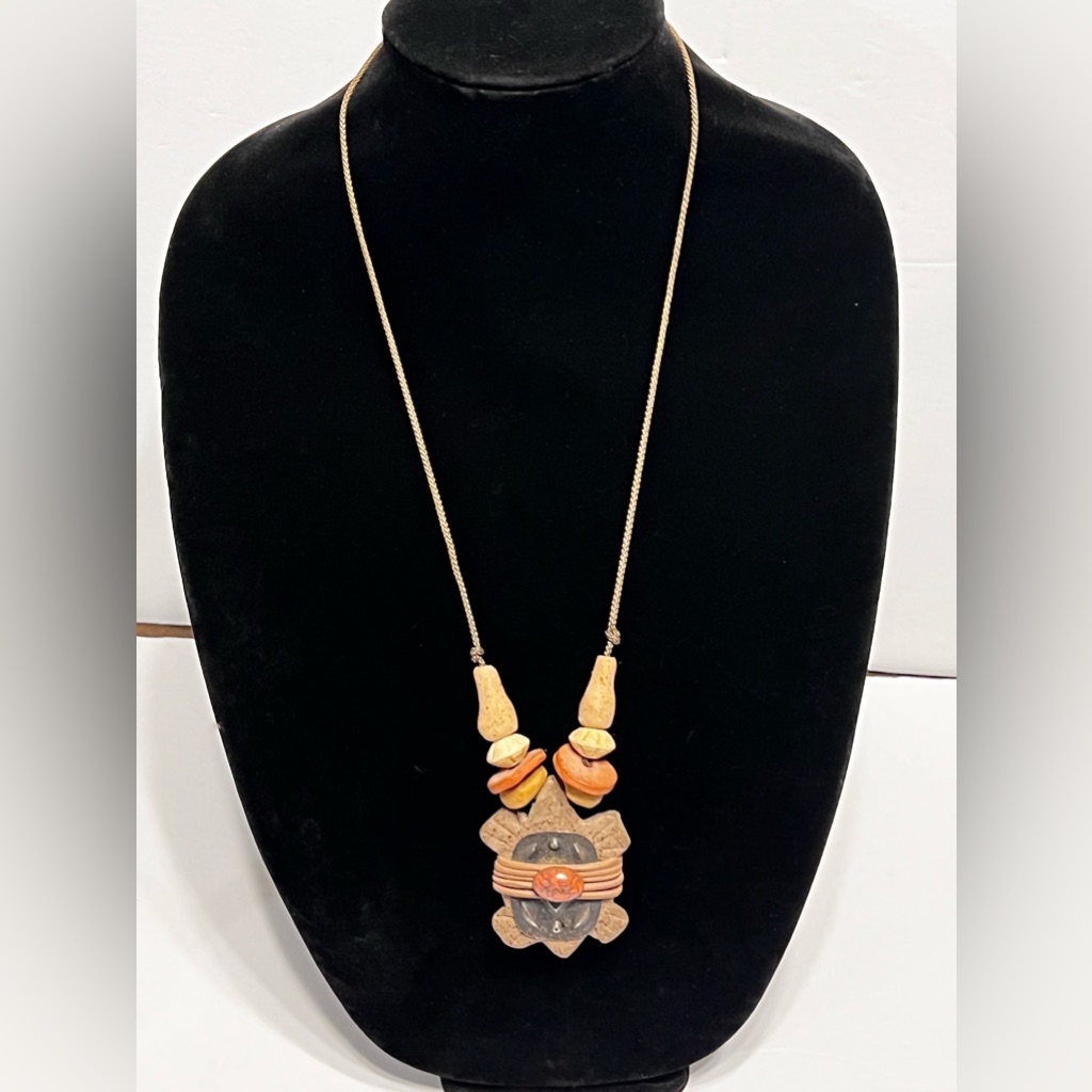 Turtle Necklace 20$